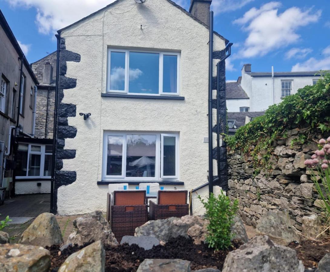 Courtyard Cottage Cartmel Exterior foto